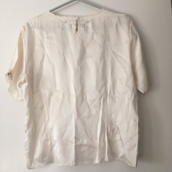 Exquisite Vintage Hand Embroidered Pink Roses Pure Silk Blouse - Picture 5 of 6